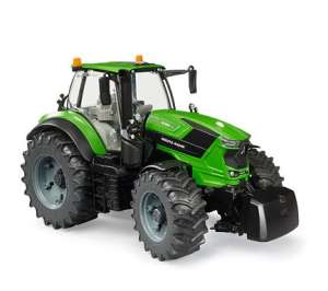 Traktor Bruder Deutz 8280TTV 
