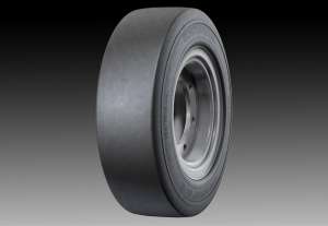 Pneu 8,25-15/6,50 CSE-ROBUST SH12+ SIT - Continental